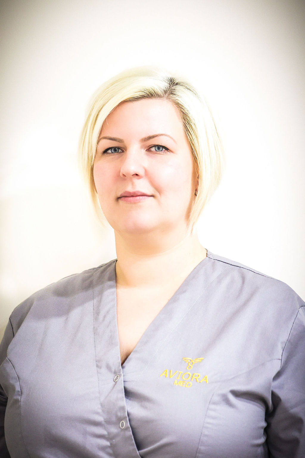 Dr. Bartha Elvira